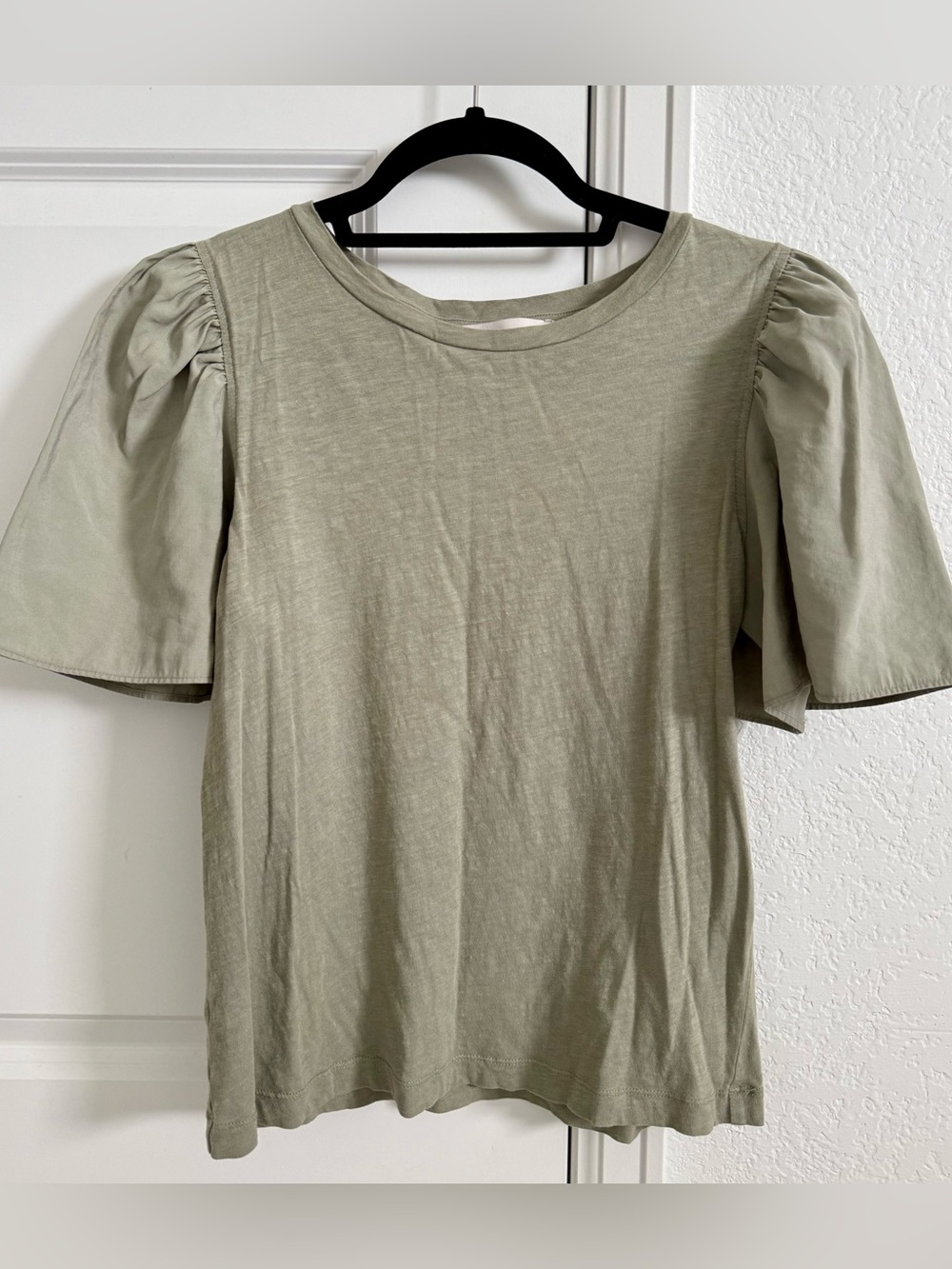 Loft Sage Green Contrast Flutter Sleeve Blouse, women’s small